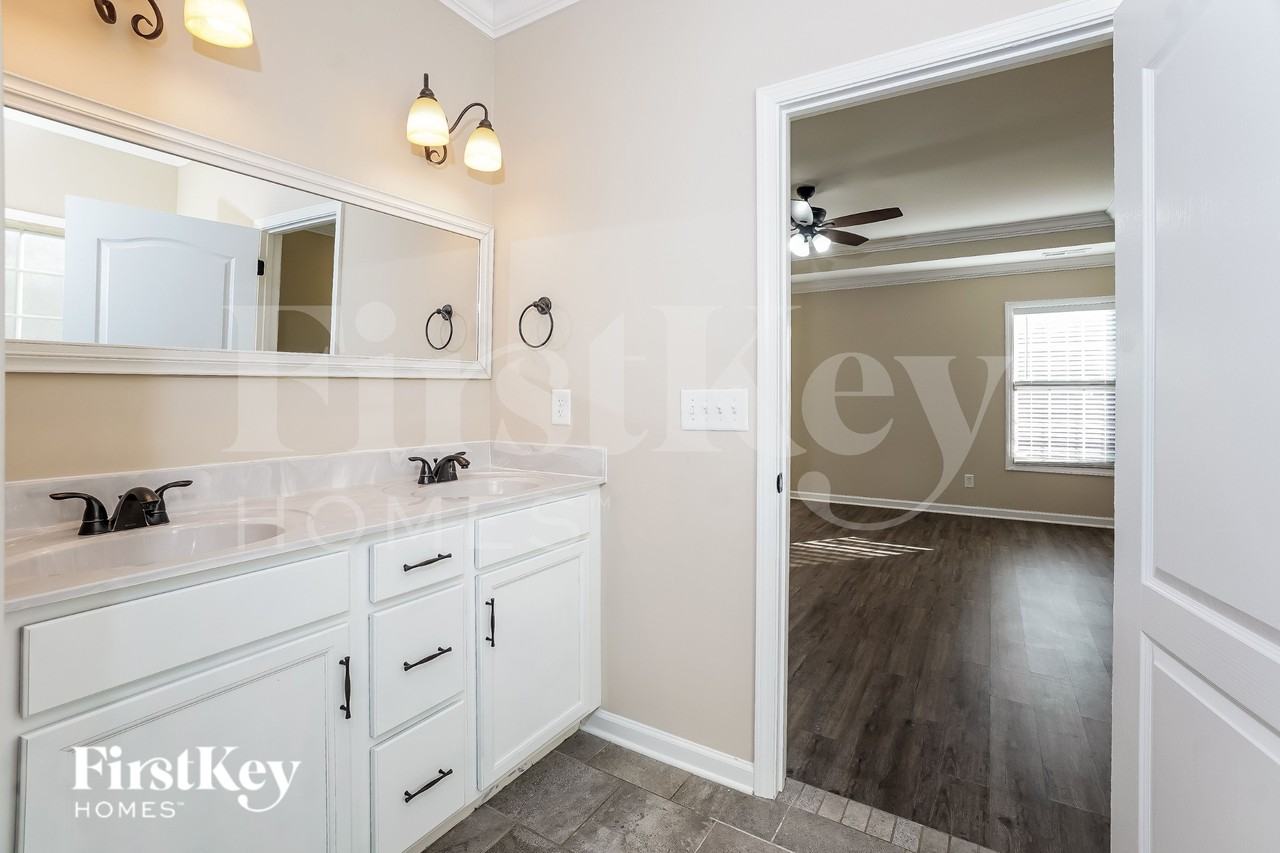 1532 Osage Ct - Photo 7 of 16