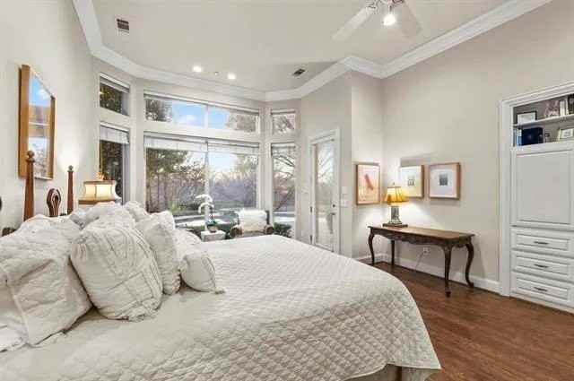 5327 Willow Wood Ln - Photo 6 of 36