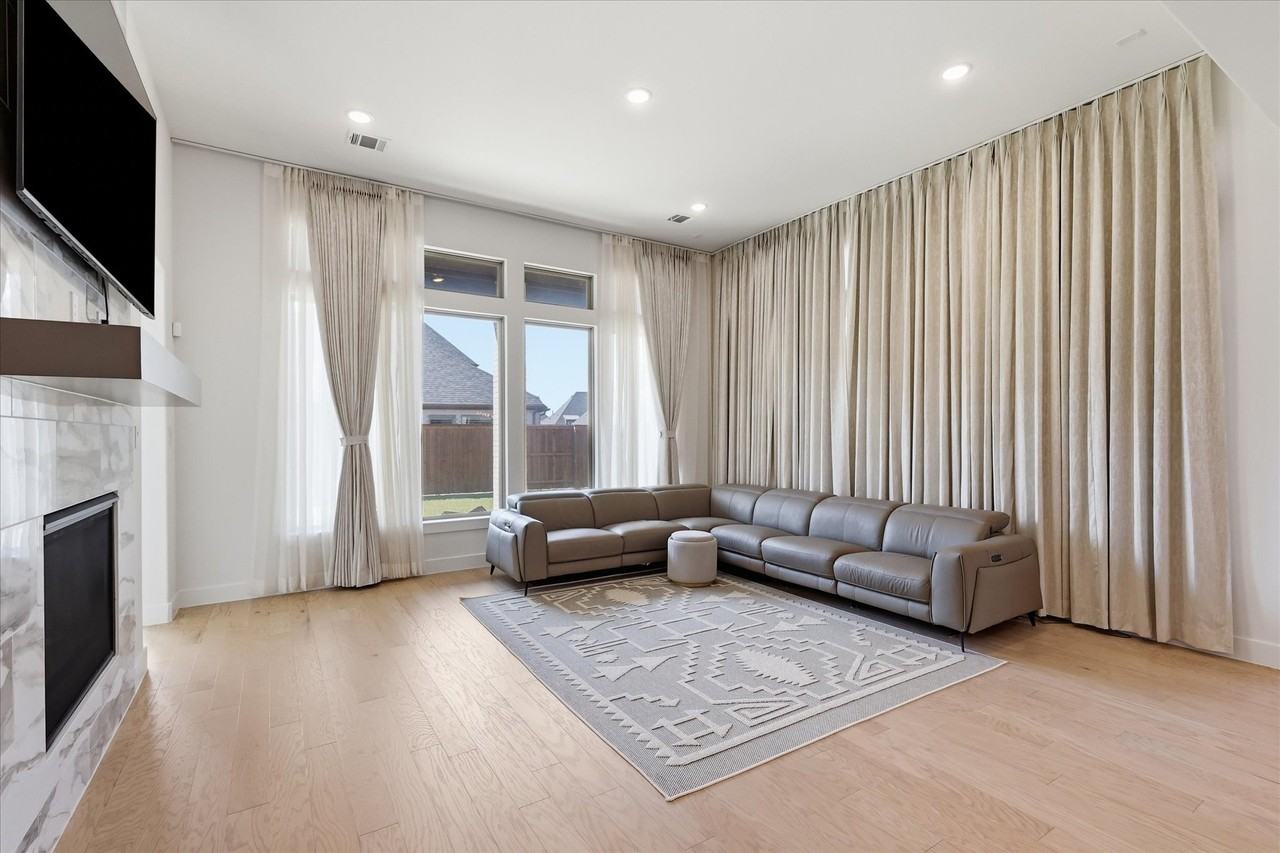 320 Telico Ct - Photo 7 of 28