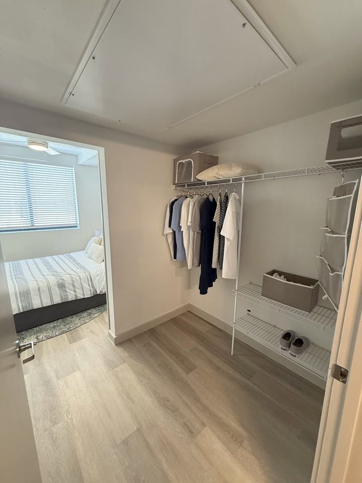 N City Dr #111 - Photo 6 of 7