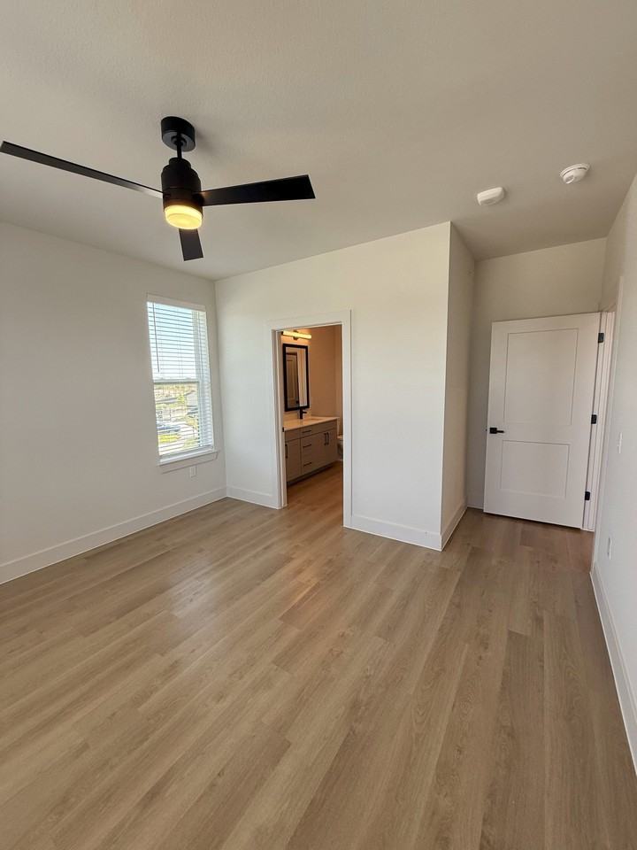 Fossil Vista Dr #222 - Photo 5 of 8