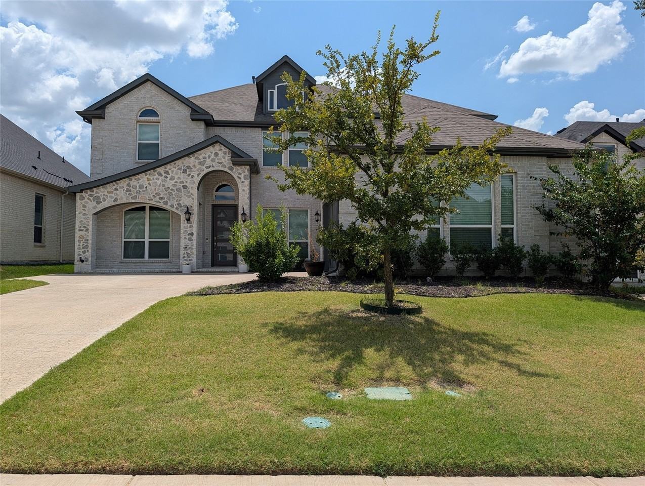 2809 River Bend Pl - Photo 3 of 39