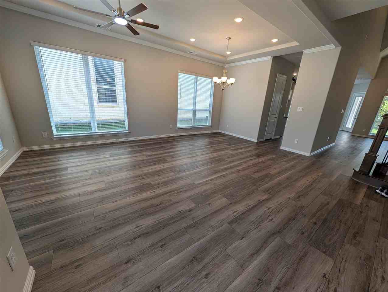 2809 River Bend Pl - Photo 5 of 39