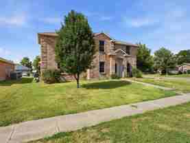 2937 Jamestown Dr - Photo 1 of 1