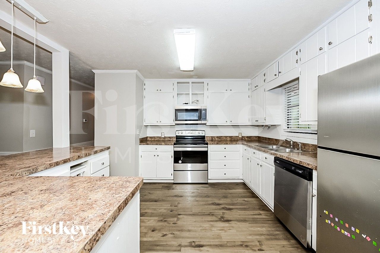 466 Birch Ln Se - Photo 5 of 15