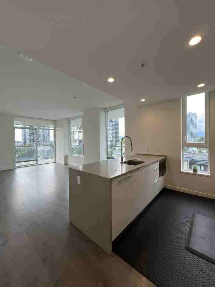 4465 Juneau St - Photo 5 of 19