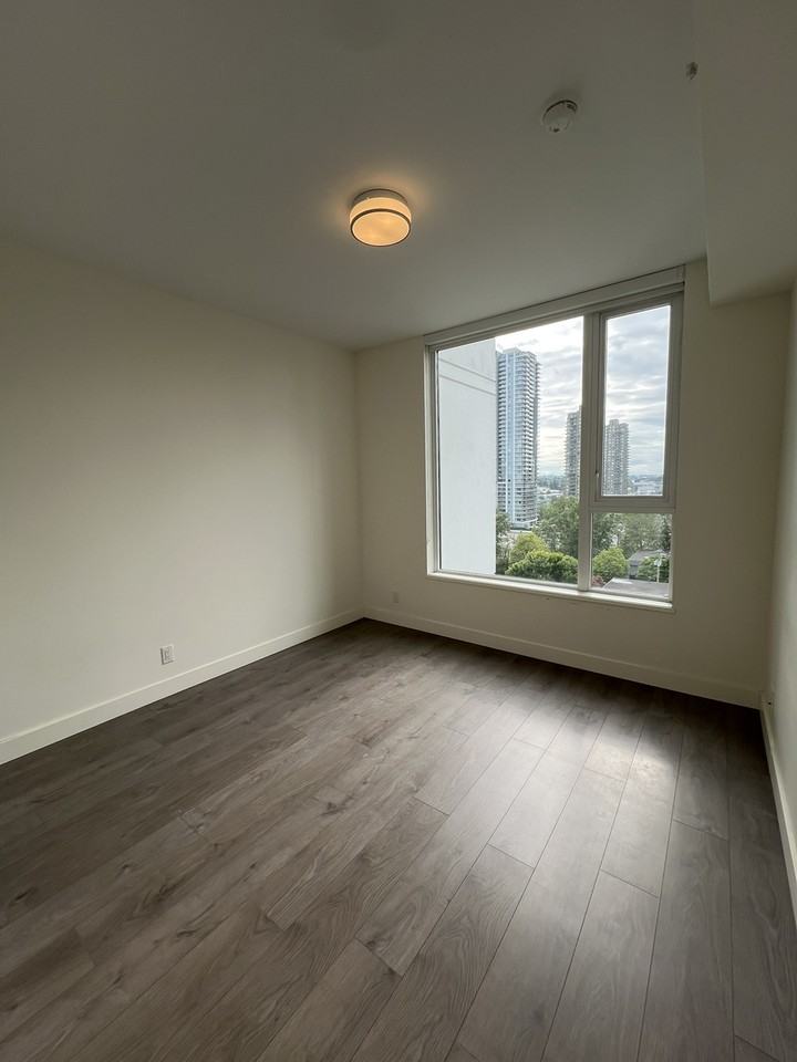 4465 Juneau St - Photo 3 of 19
