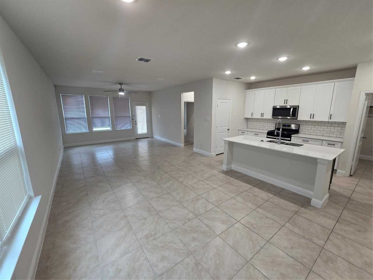 1805 Acosta Dr - Photo 2 of 33