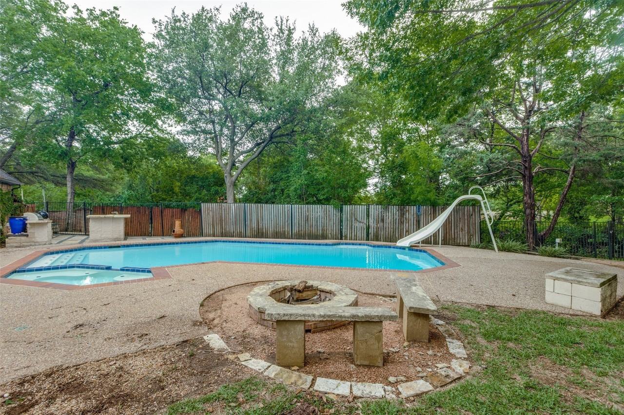 6701 Timothy Dr - Photo 6 of 25