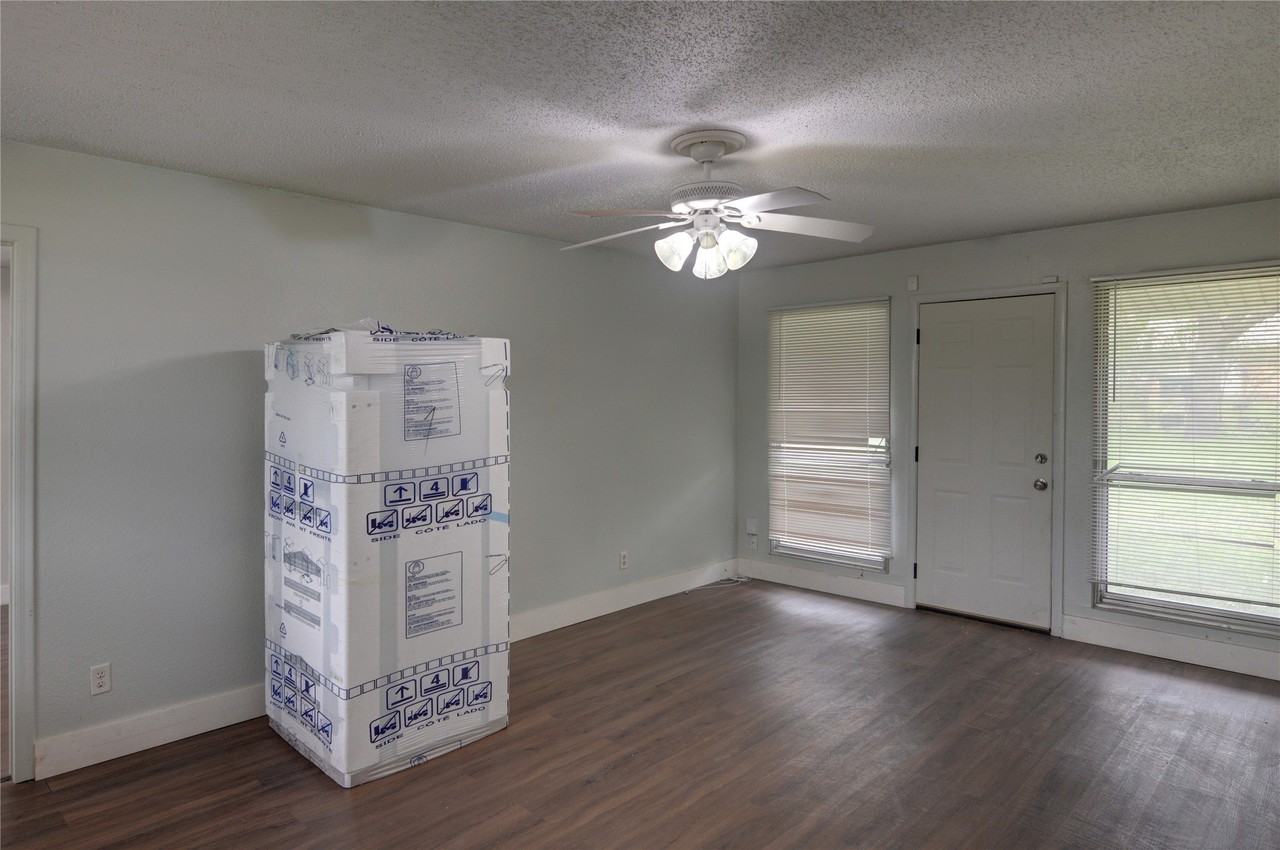 5413 Wedgwood Dr - Photo 6 of 20