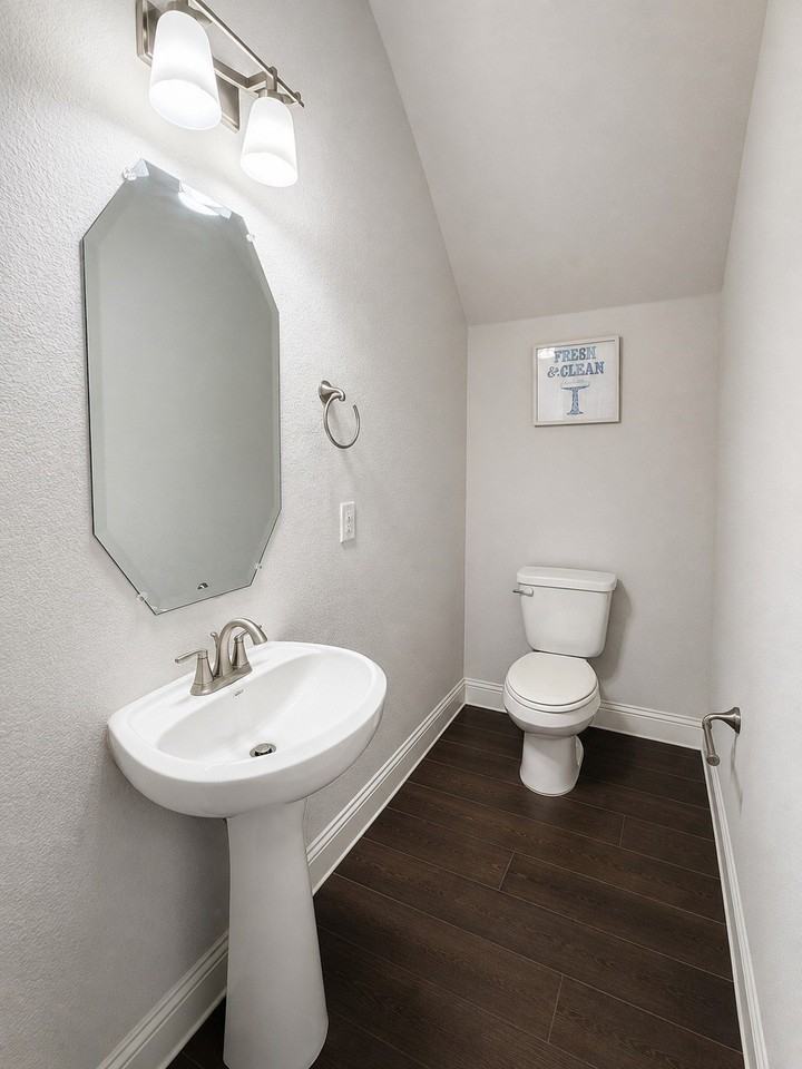 4852 Purlieu Dr - Photo 6 of 16
