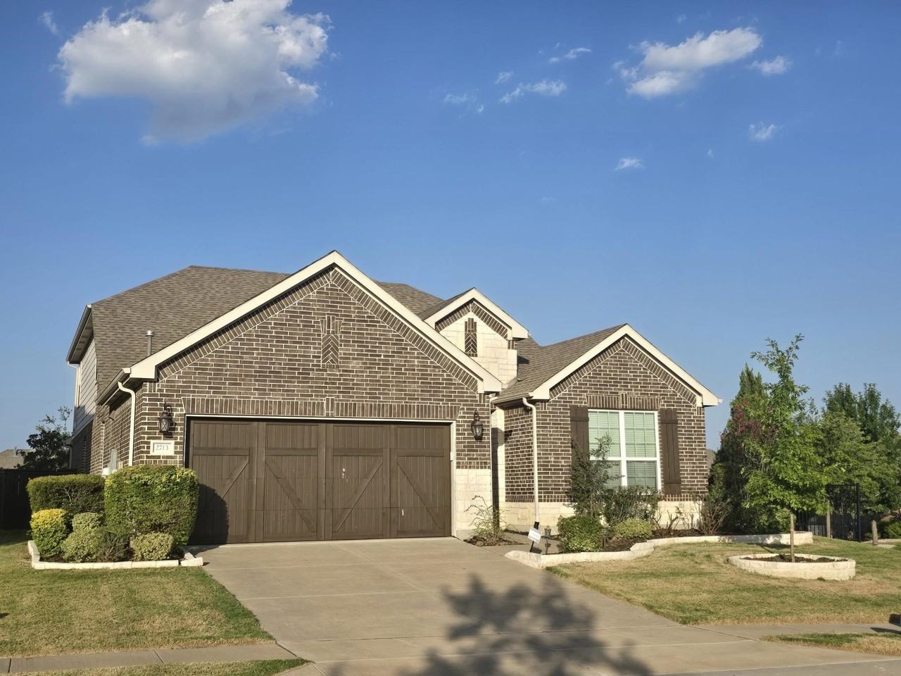 2713 Red Sage Rd - Photo 2 of 33