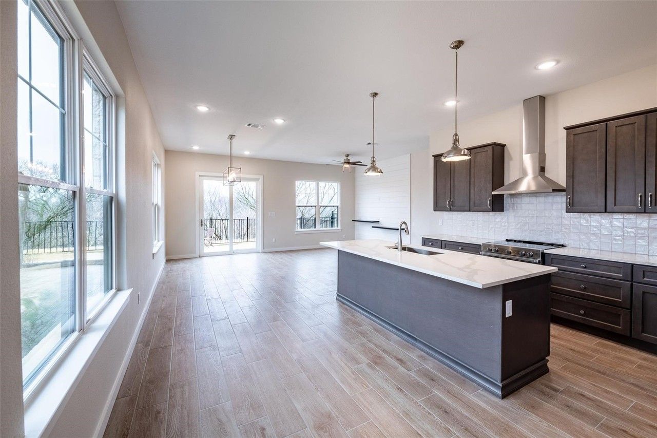 110 Clark Ln #110 - Photo 6 of 22