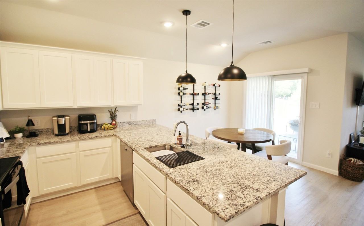 3225 Purple Ash Dr - Photo 4 of 27