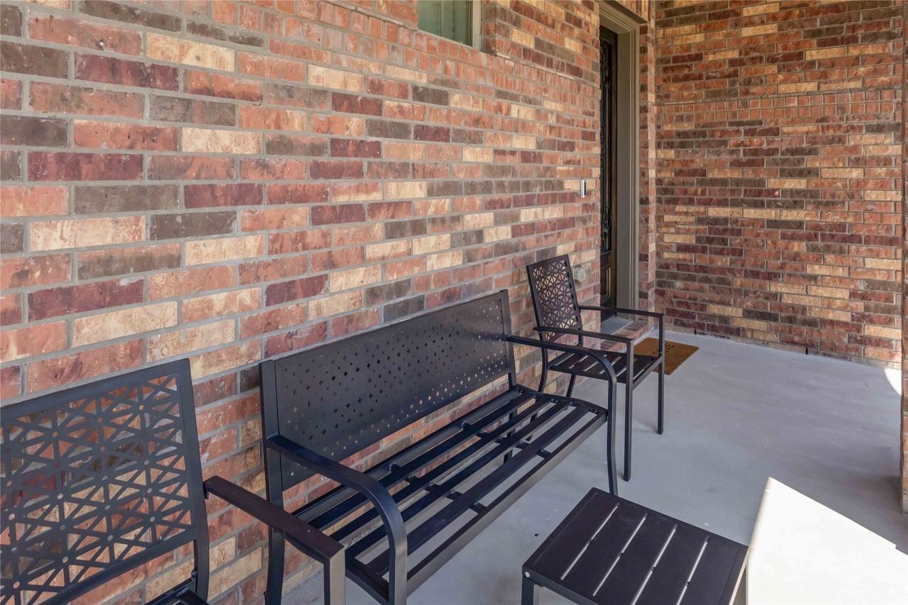 1308 Ladys Mantle Way - Photo 3 of 30