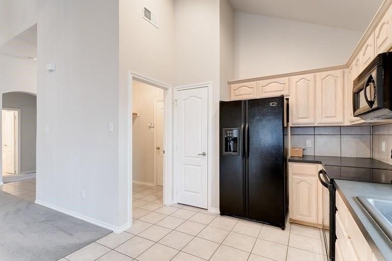 2612 Evening Shade Dr - Photo 7 of 23