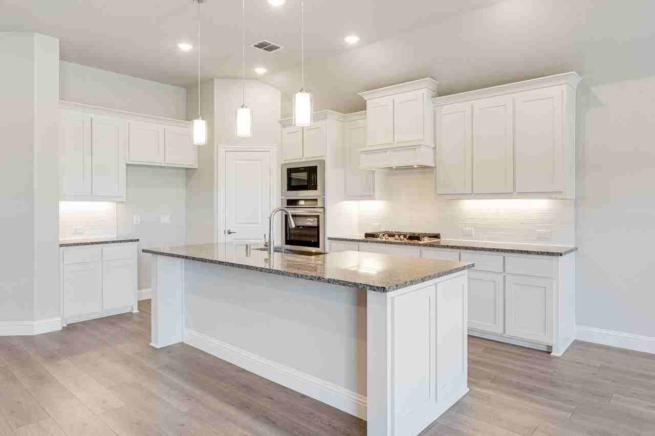 148 Kingfisher Ln - Photo 4 of 22