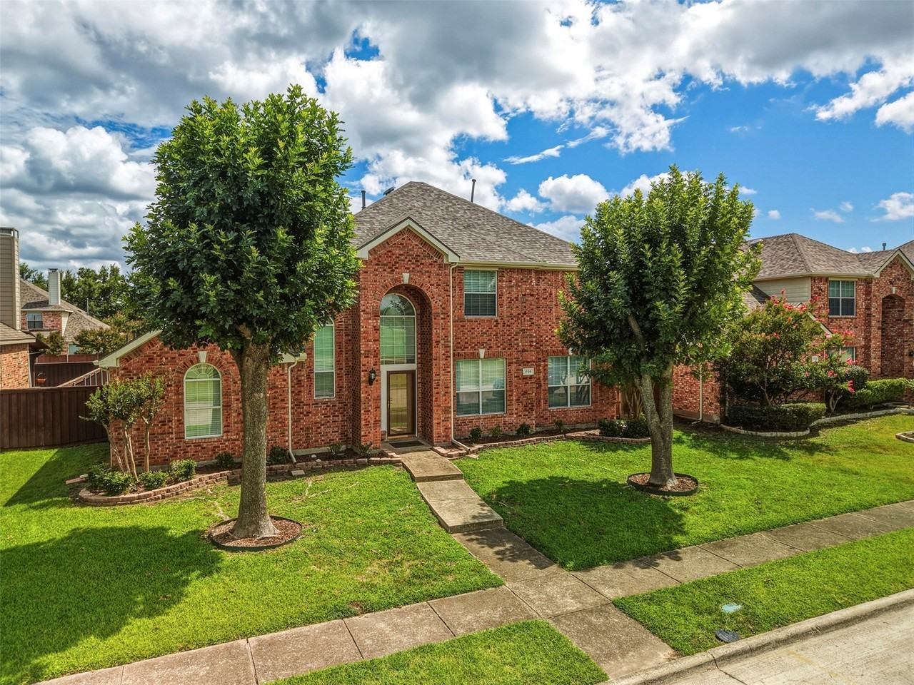 1706 Clear Springs Dr - Photo 2 of 40