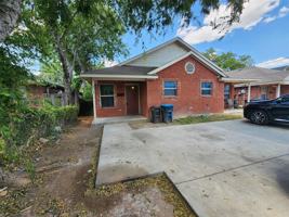 featured image of 2917 Van Horn Ave
