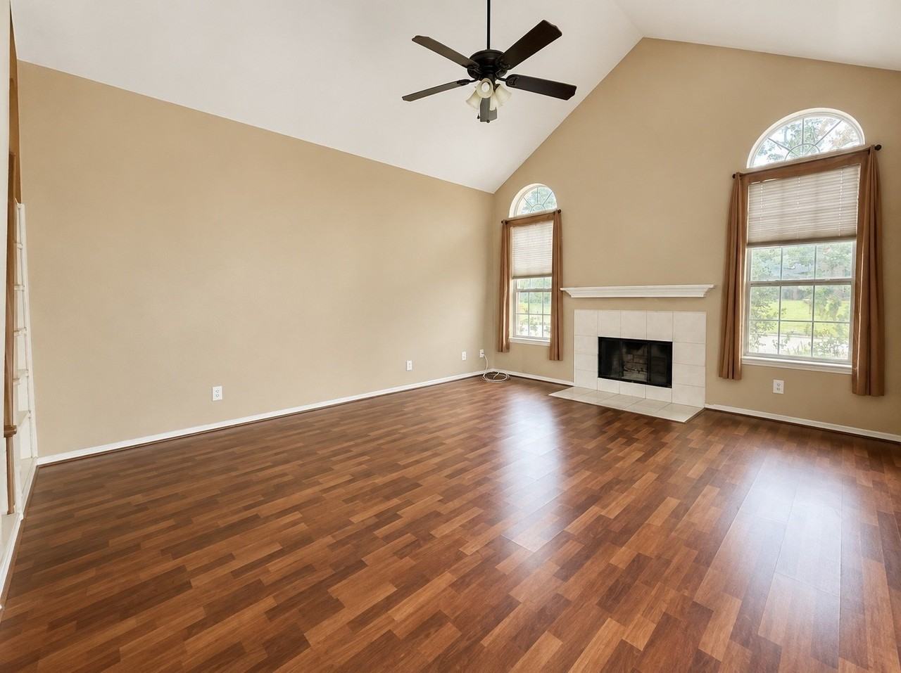 7900 Squire Ln - Photo 4 of 19