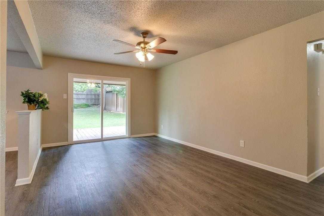 7820 Kermit Ave - Photo 3 of 28