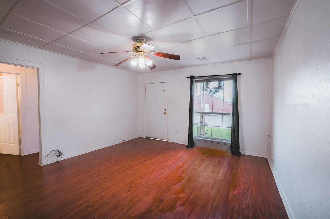 3810 Park St - Photo 7 of 16