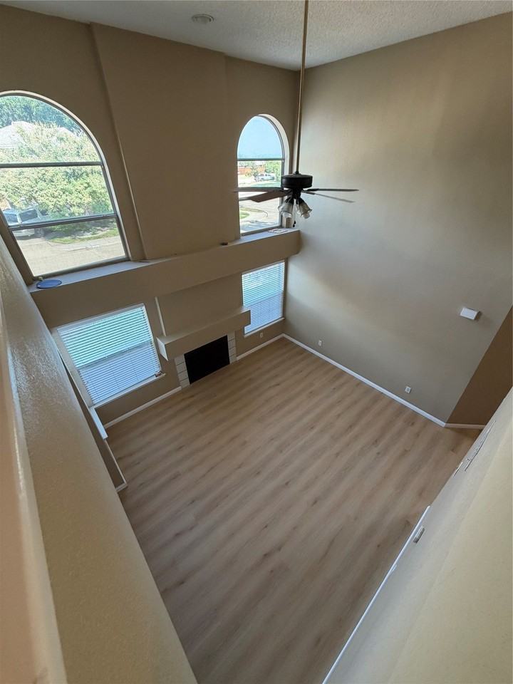 705 Cimarron Trl - Photo 6 of 23