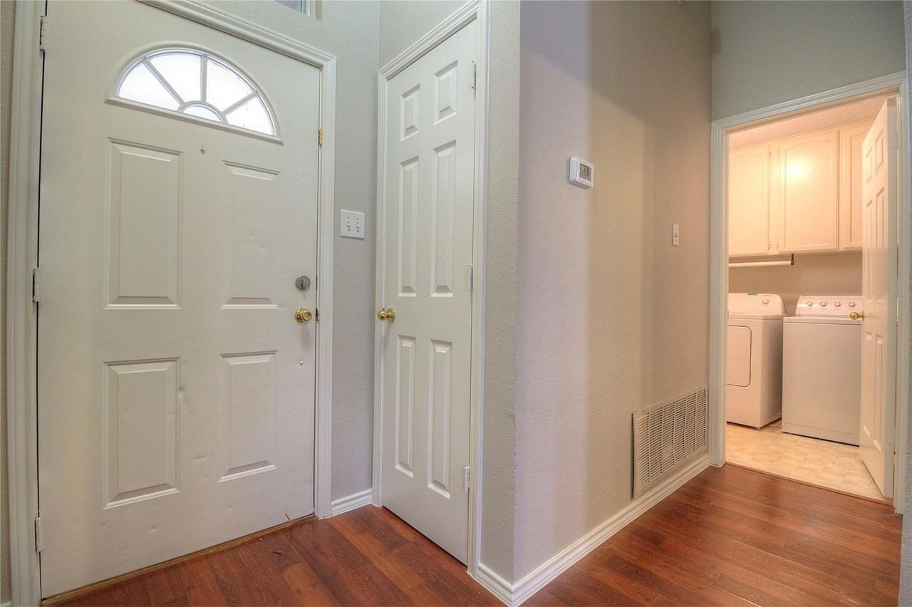 7409 Glen Dr - Photo 2 of 17