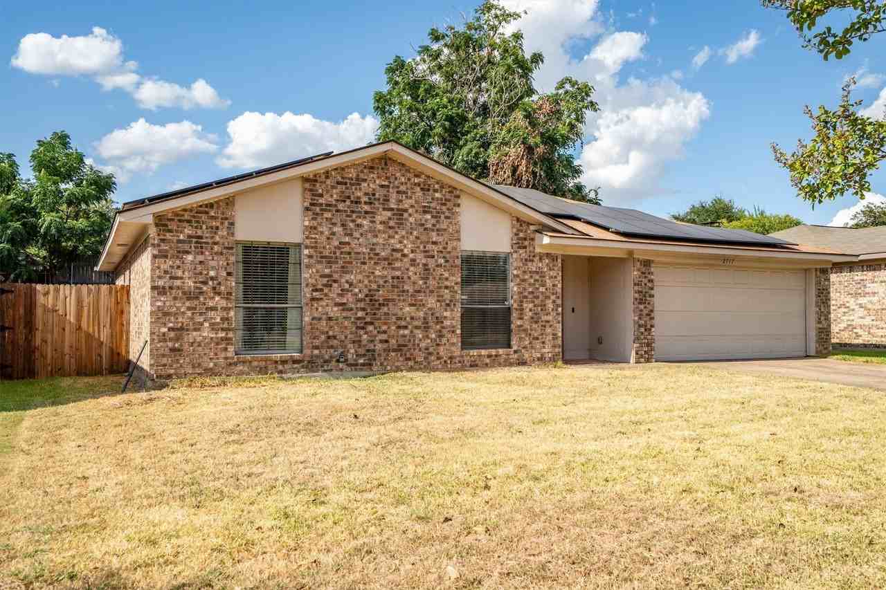 2717 W Oakdale Rd - Photo 3 of 29