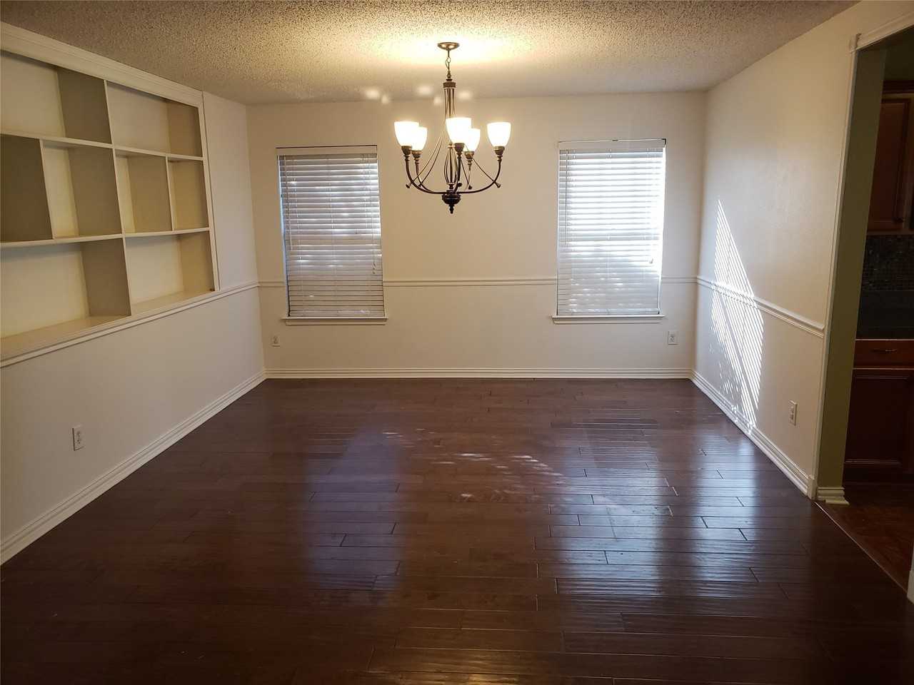 7009 Oconnor St - Photo 3 of 22