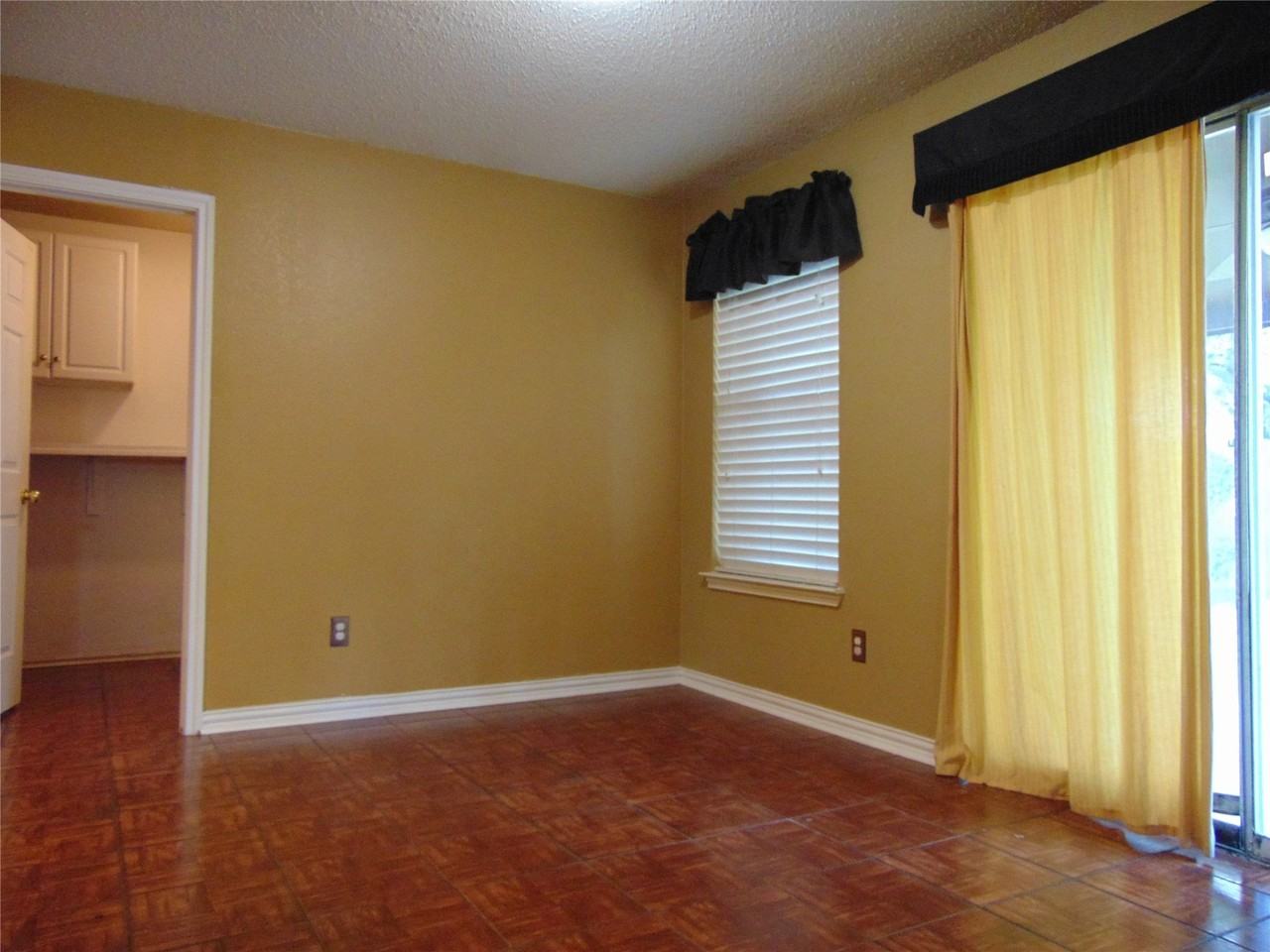 7009 Oconnor St - Photo 7 of 22