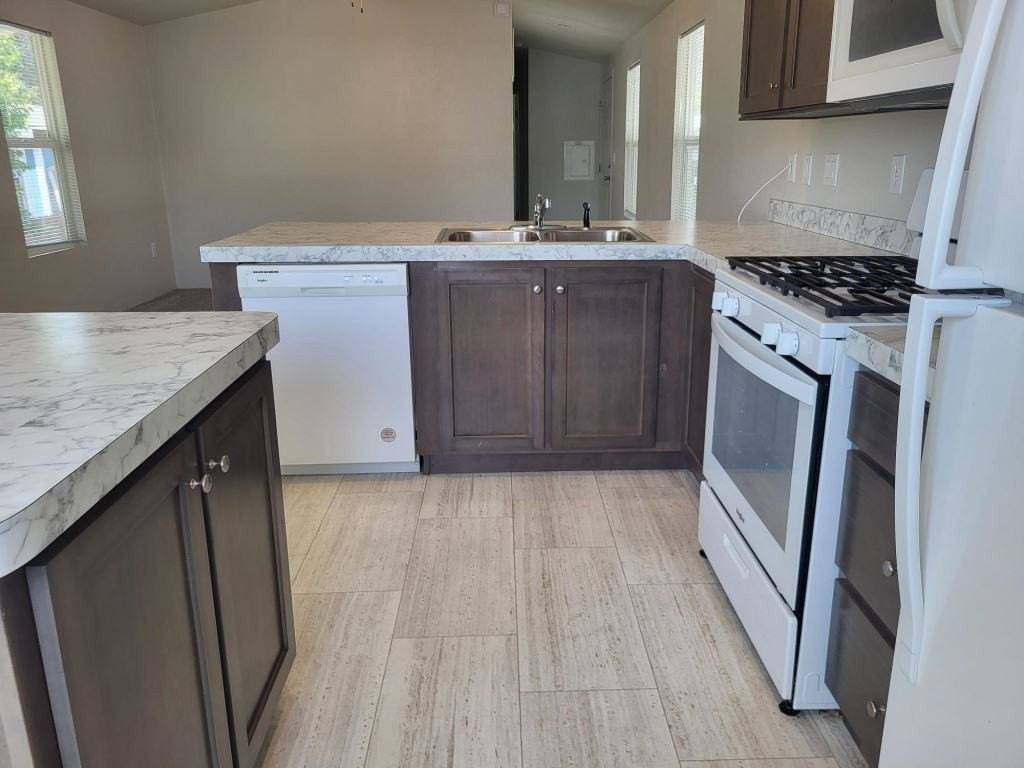 415 N Akers St #0126 - Photo 6 of 16