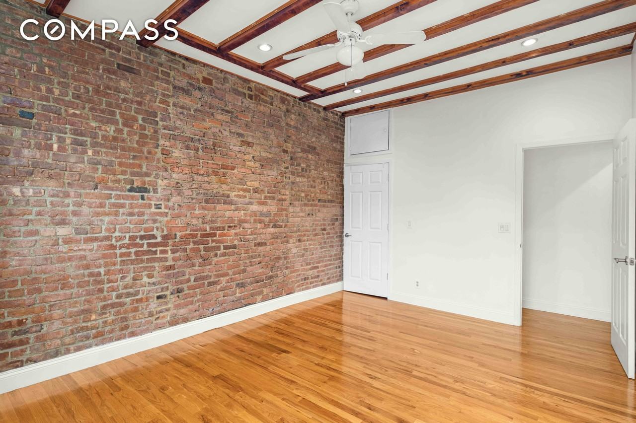 120 Suffolk St #5B - Photo 4 of 19