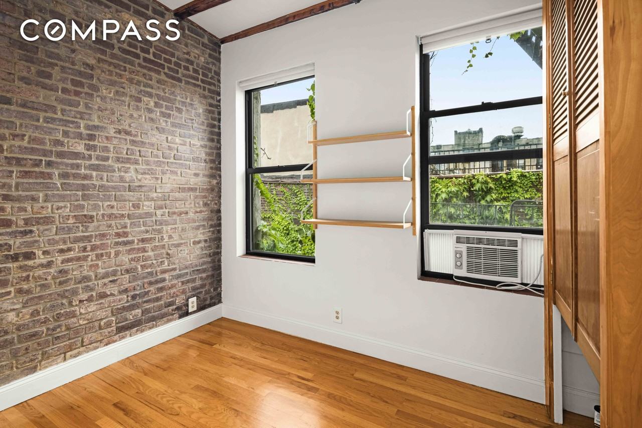 120 Suffolk St #5B - Photo 6 of 19
