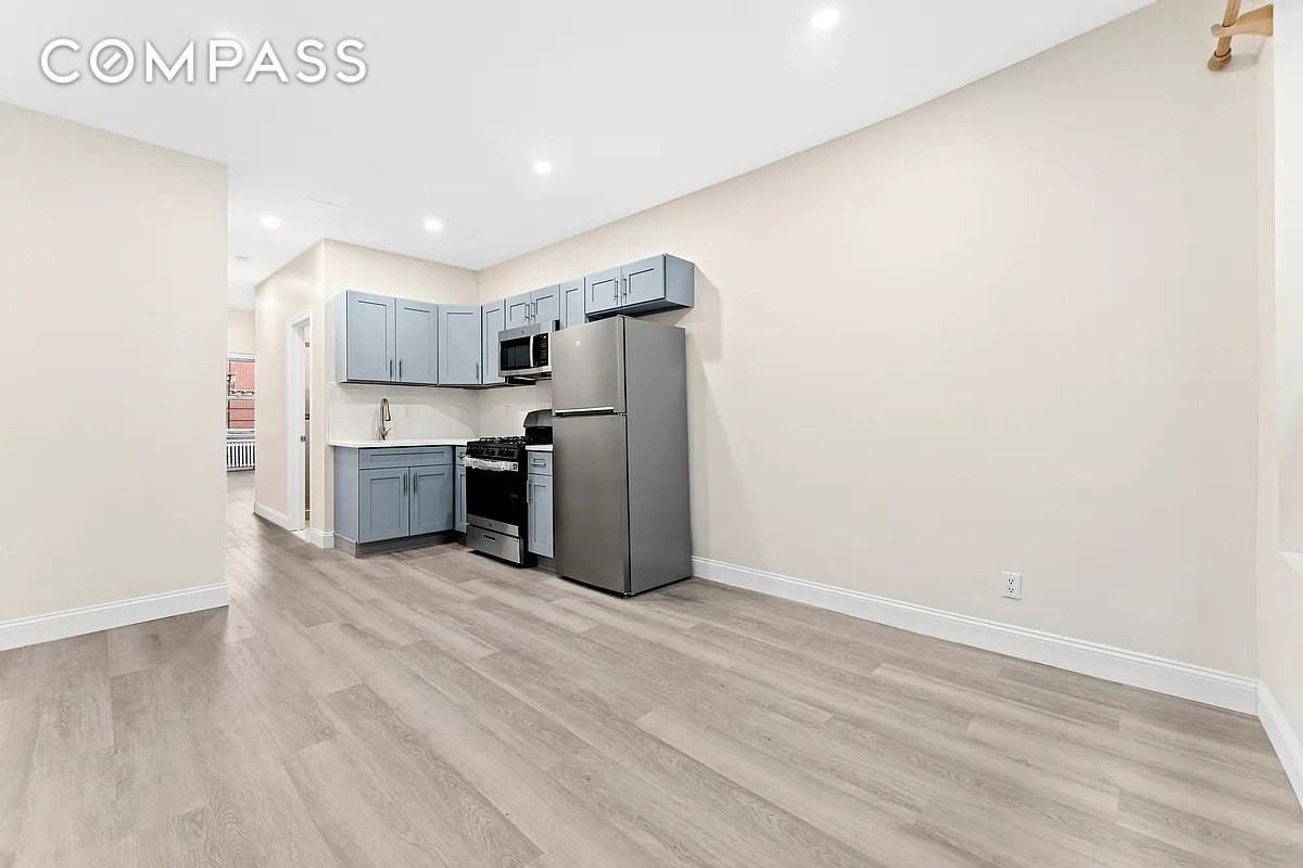 131 Eldridge St #1A - Photo 3 of 8