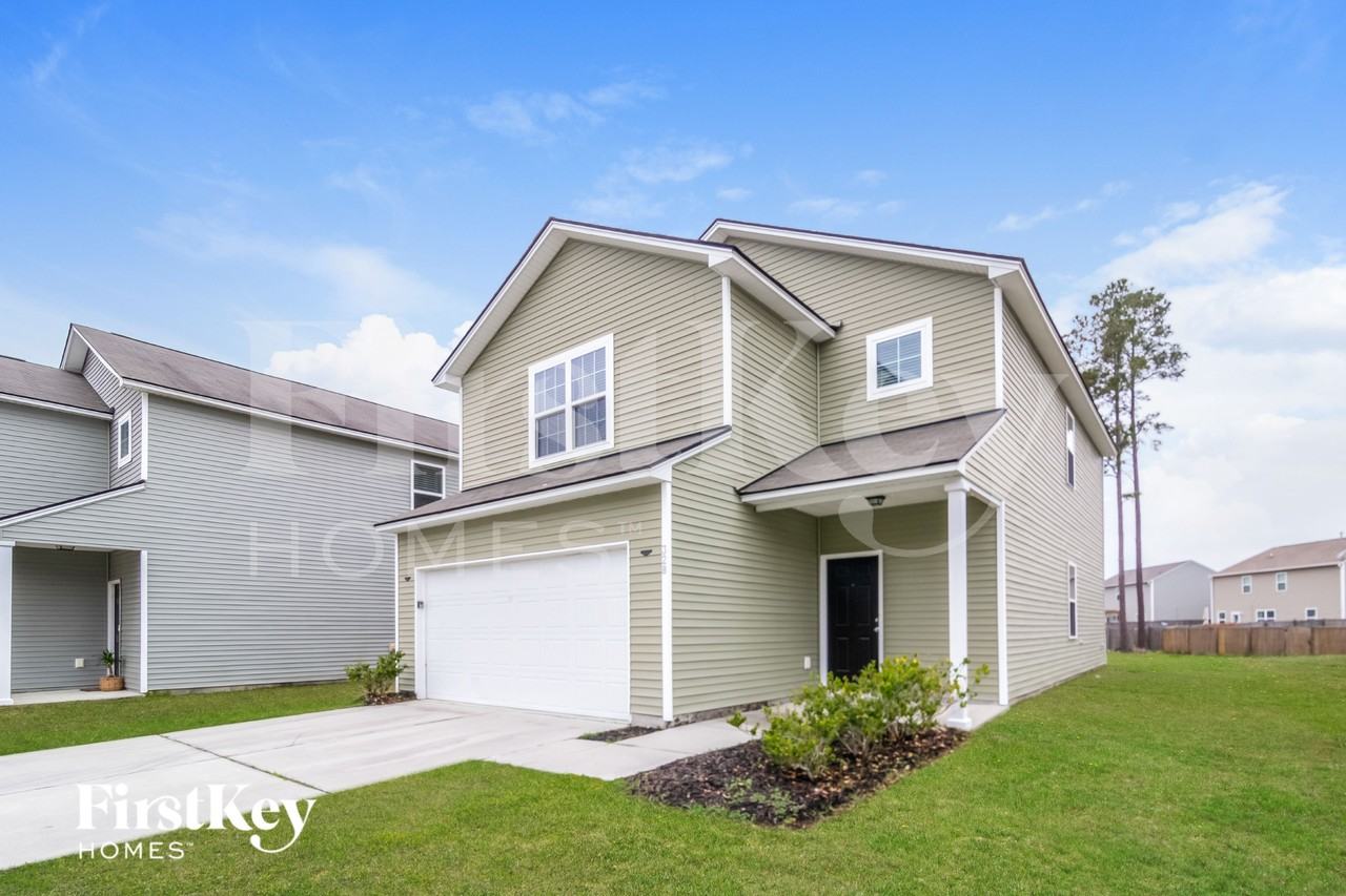 328 Cantley Ct - Photo 2 of 13