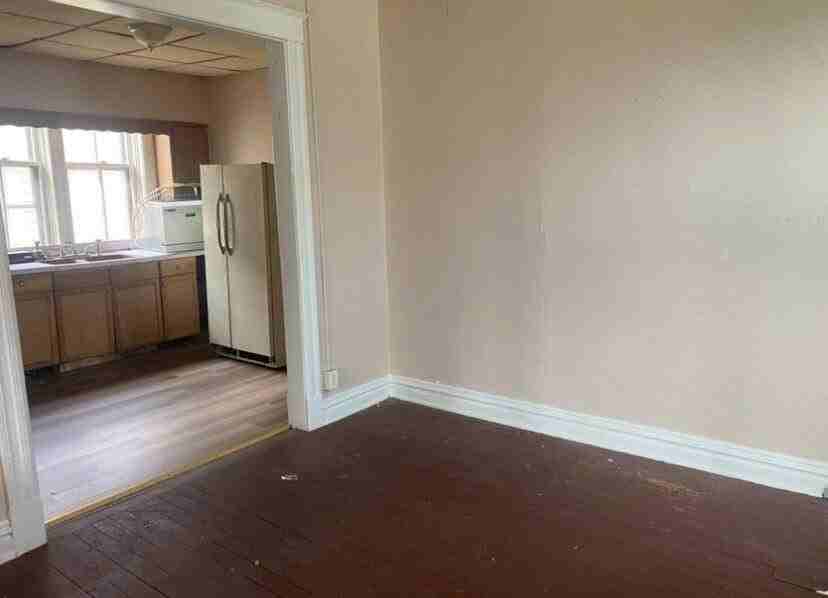 169 7th Ave #2F - Photo 3 of 12