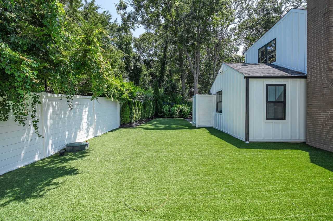 8 Valley Rd - Photo 6 of 35