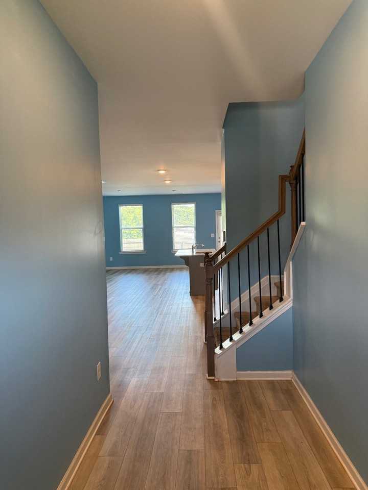 2763 Jansen Ave - Photo 2 of 17