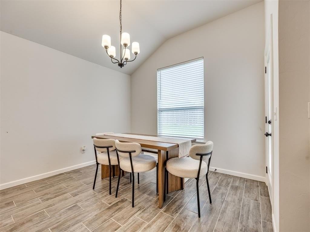 2323 Arcady Ave - Photo 7 of 20