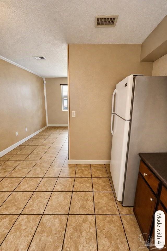 7240 Hilburn Rd #E2 - Photo 2 of 3