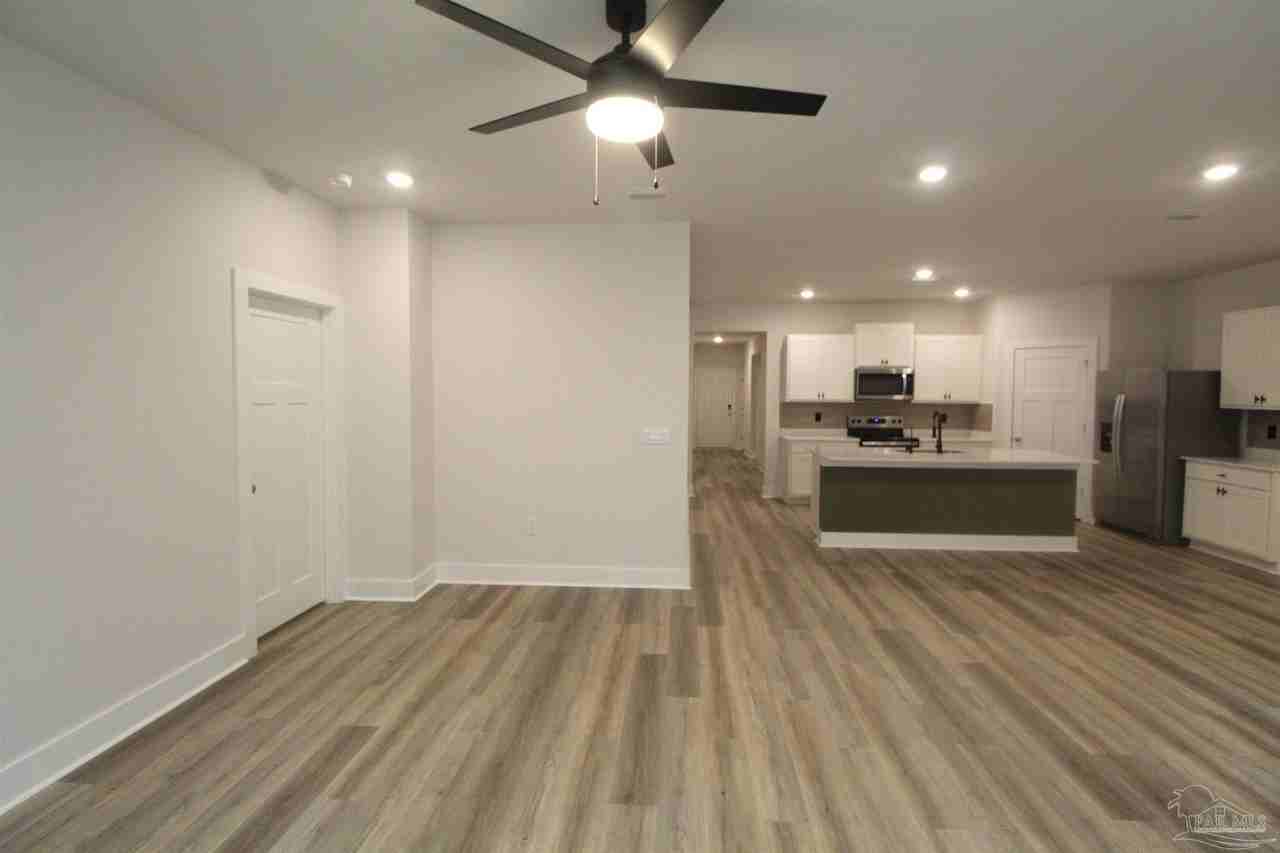 3111 Silver Maple Dr - Photo 5 of 26