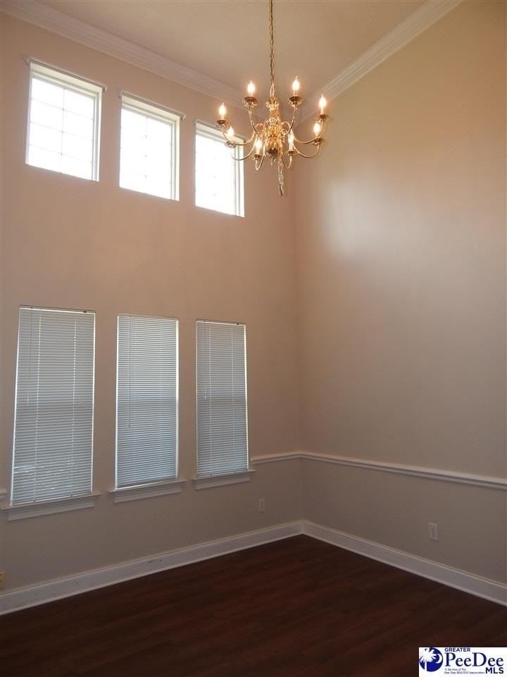 2109 Elderberry Dr - Photo 4 of 34