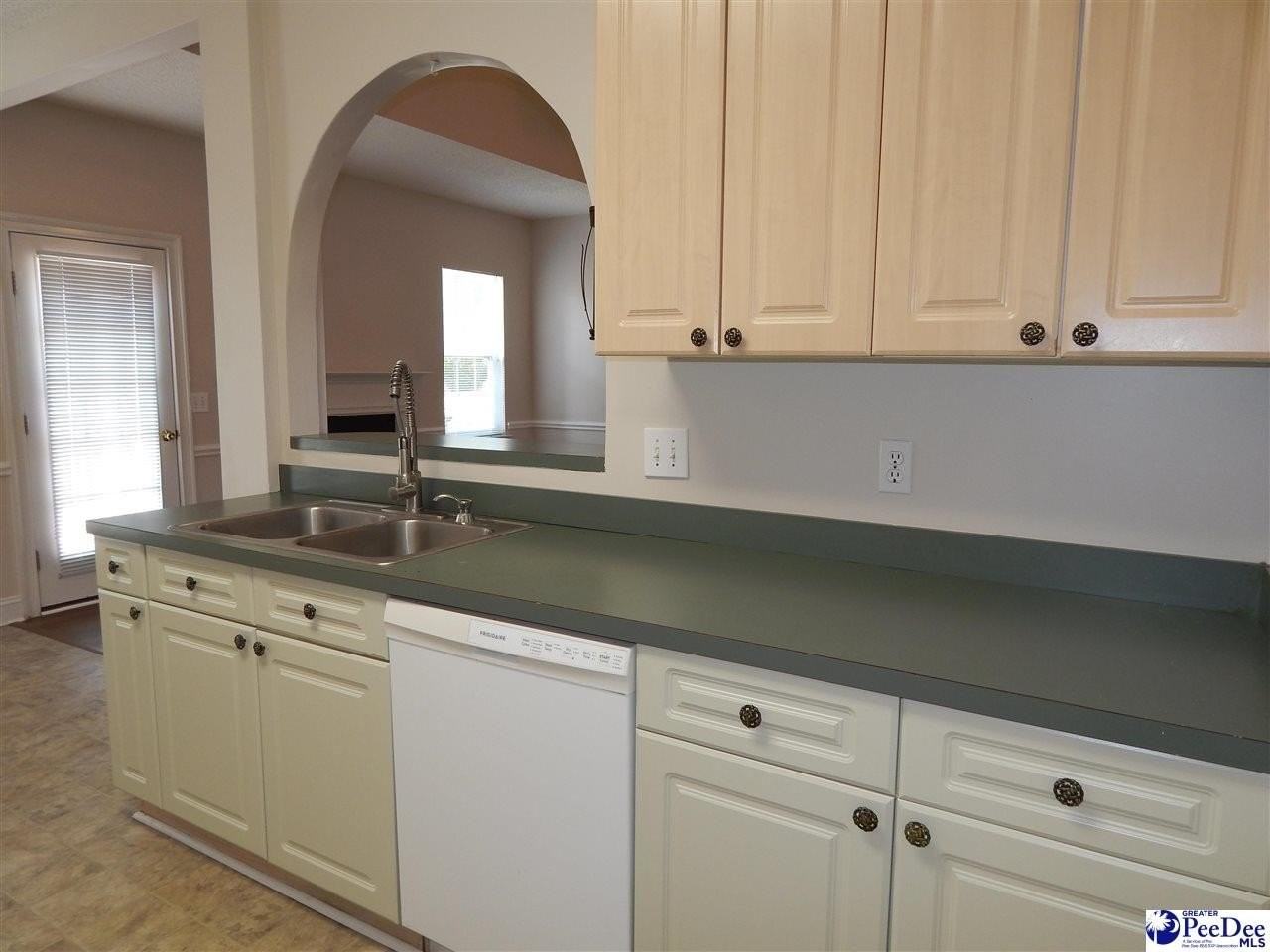 2109 Elderberry Dr - Photo 5 of 34