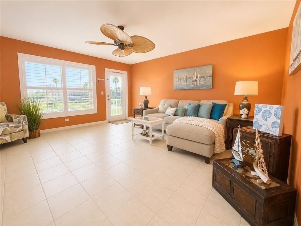 55 Woodland Dr #206 - Photo 3 of 35