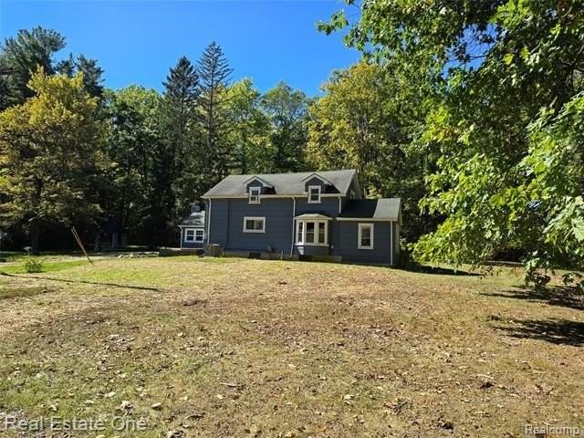 249 W Buell Rd - Photo 5 of 50