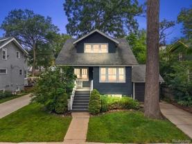 529 Hawthorn Ave - Photo 1 of 1