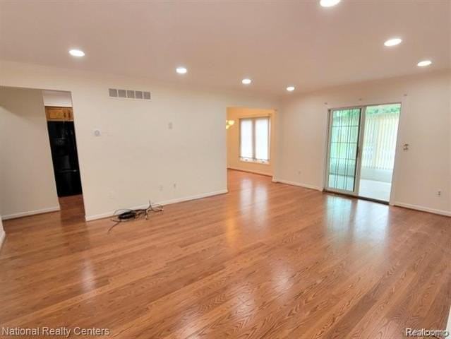 37485 Stonegate Cir #75 - Photo 5 of 26