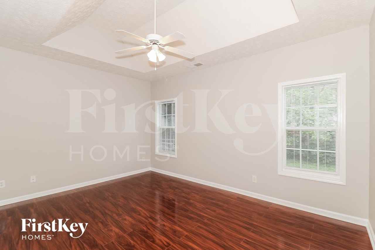 1257 Pounds Ln - Photo 7 of 15