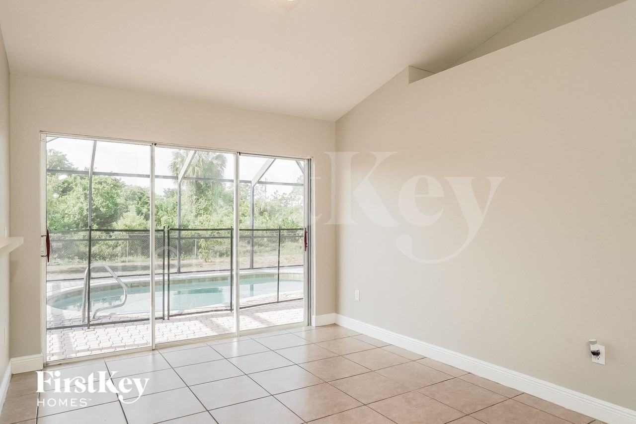 3319 40th St Sw - Photo 4 of 16